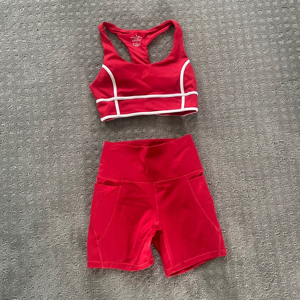 Antonio Melani workout outfit